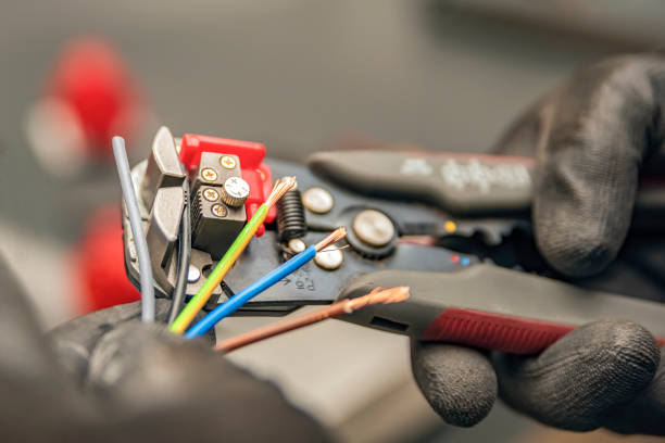 Best Emergency Electrician Near Me  in Mount Pleasant, IA
